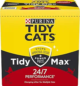 Purina Tidy Cats Clumping Cat Litter in use, showing tight clumps and a clean litter box for multiple cats.